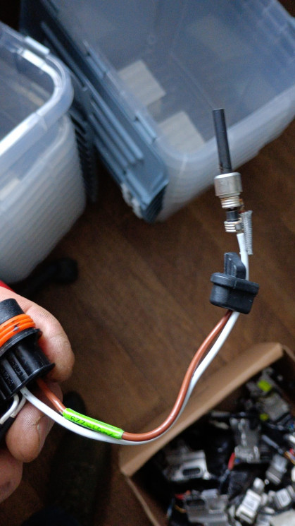 Свеча накала для Ebespacher Hydronic 2 252526990111 купить в Ярославле